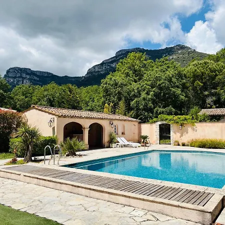 Villa Hacienda Provençale- Piscine, Pétanque Et Plenitude Saint-Jeannet (Alpes-Maritimes)